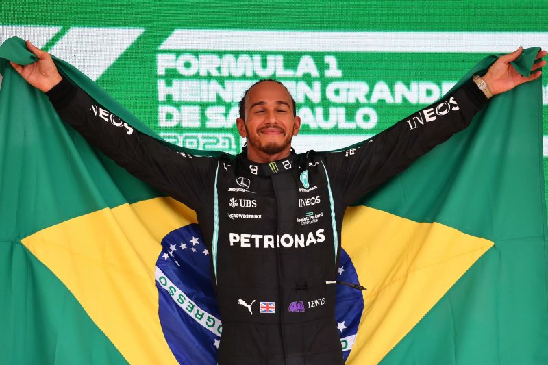 Lewis Hamilton fatos brasil